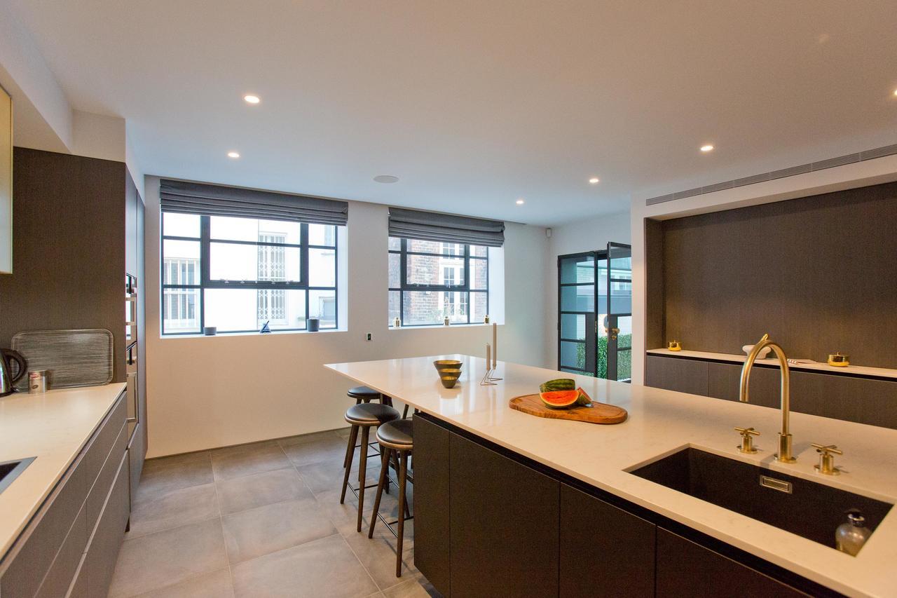 Luxury Royalty Mews Appartement Londen Kamer foto