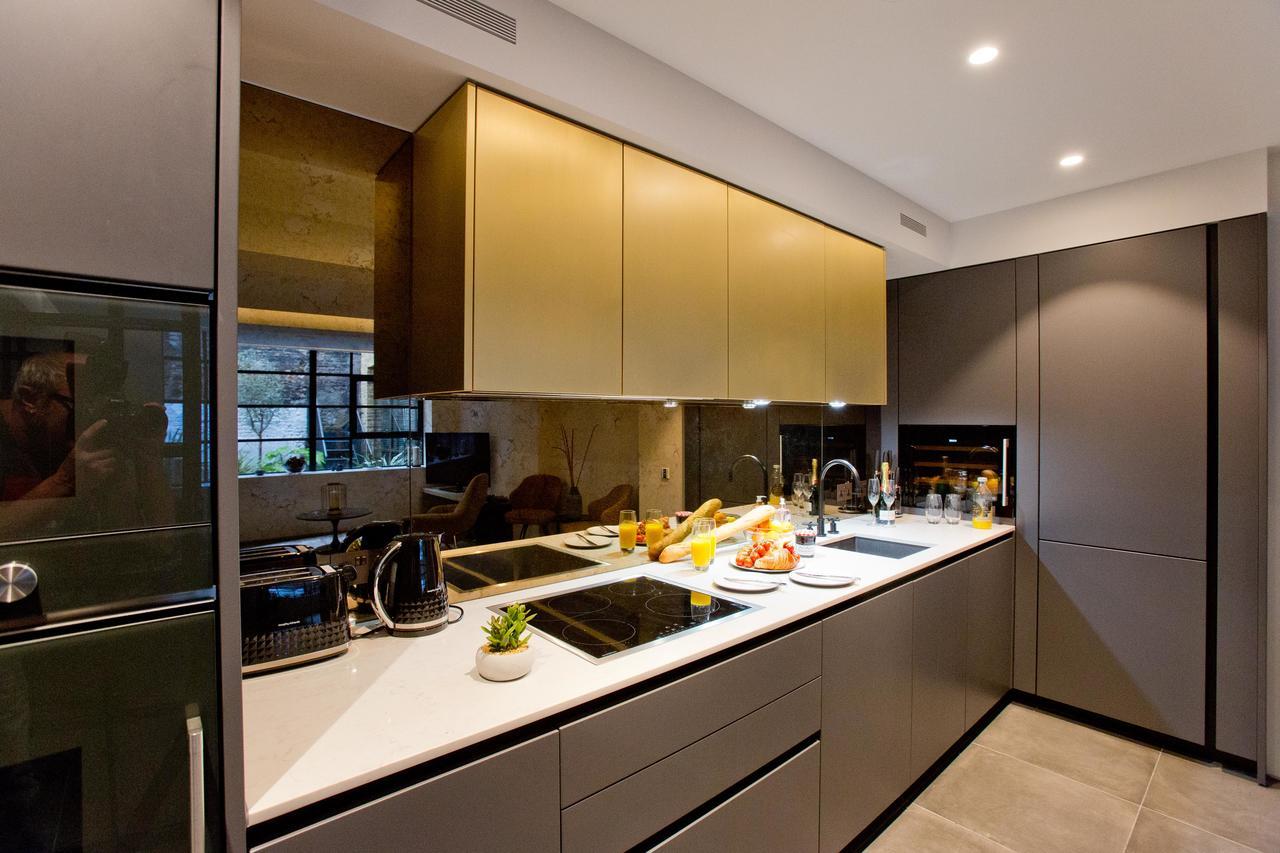 Luxury Royalty Mews Appartement Londen Kamer foto